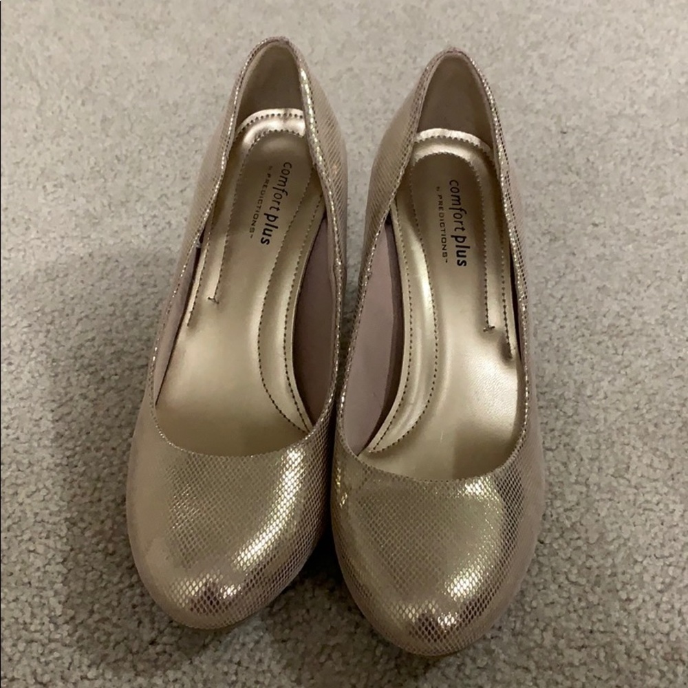 Gold heels